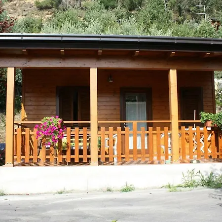 Terrazzo Sul Mare 营地 滨海库普拉