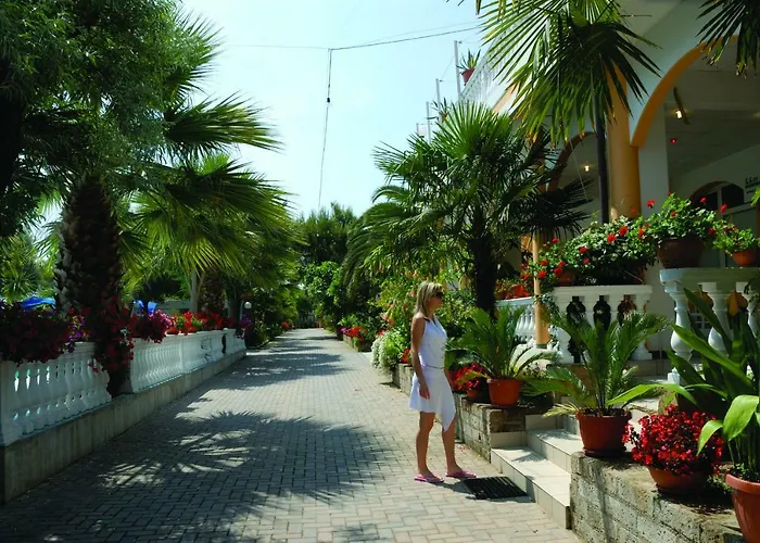 Terrazzo Sul Mare Κάμπινγκ Cupra Marittima