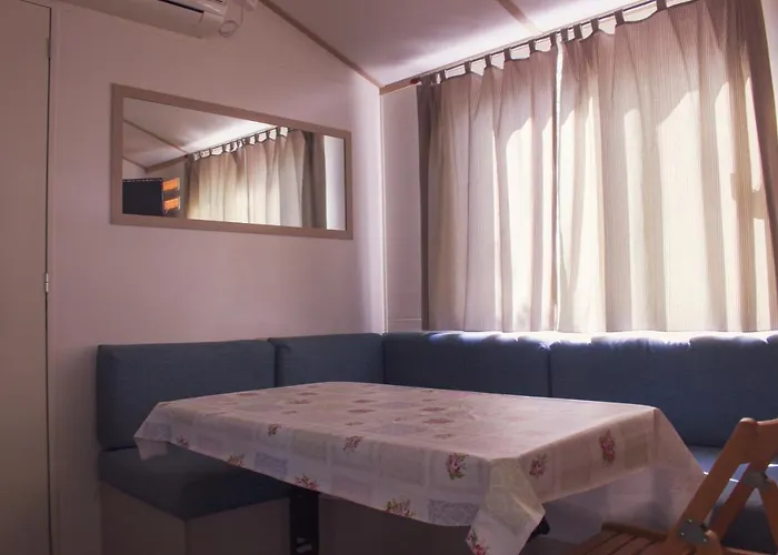 Terrazzo Sul Mare Κάμπινγκ *